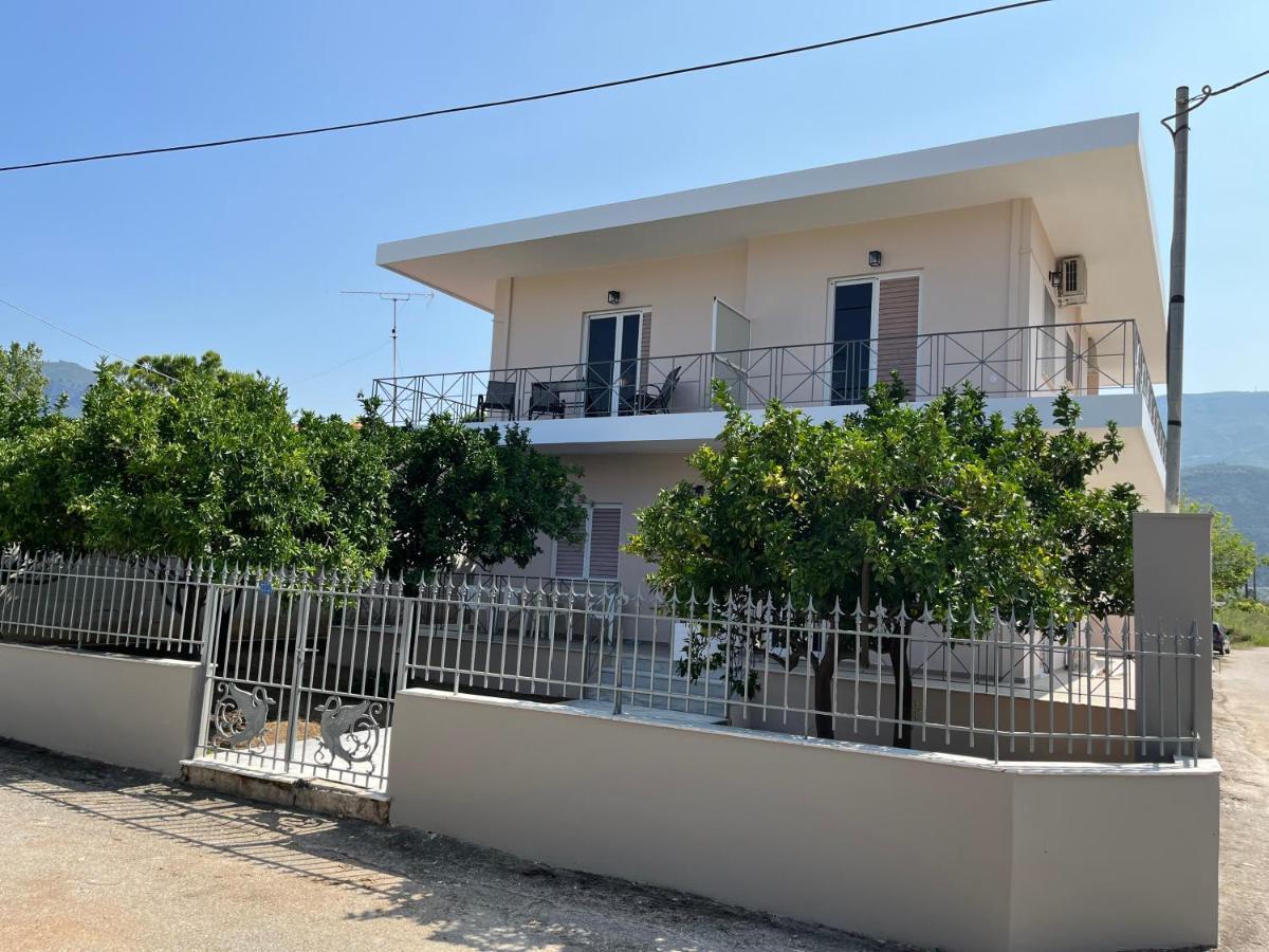 Koulouras Holiday Apartments Nikolaíika Exterior foto